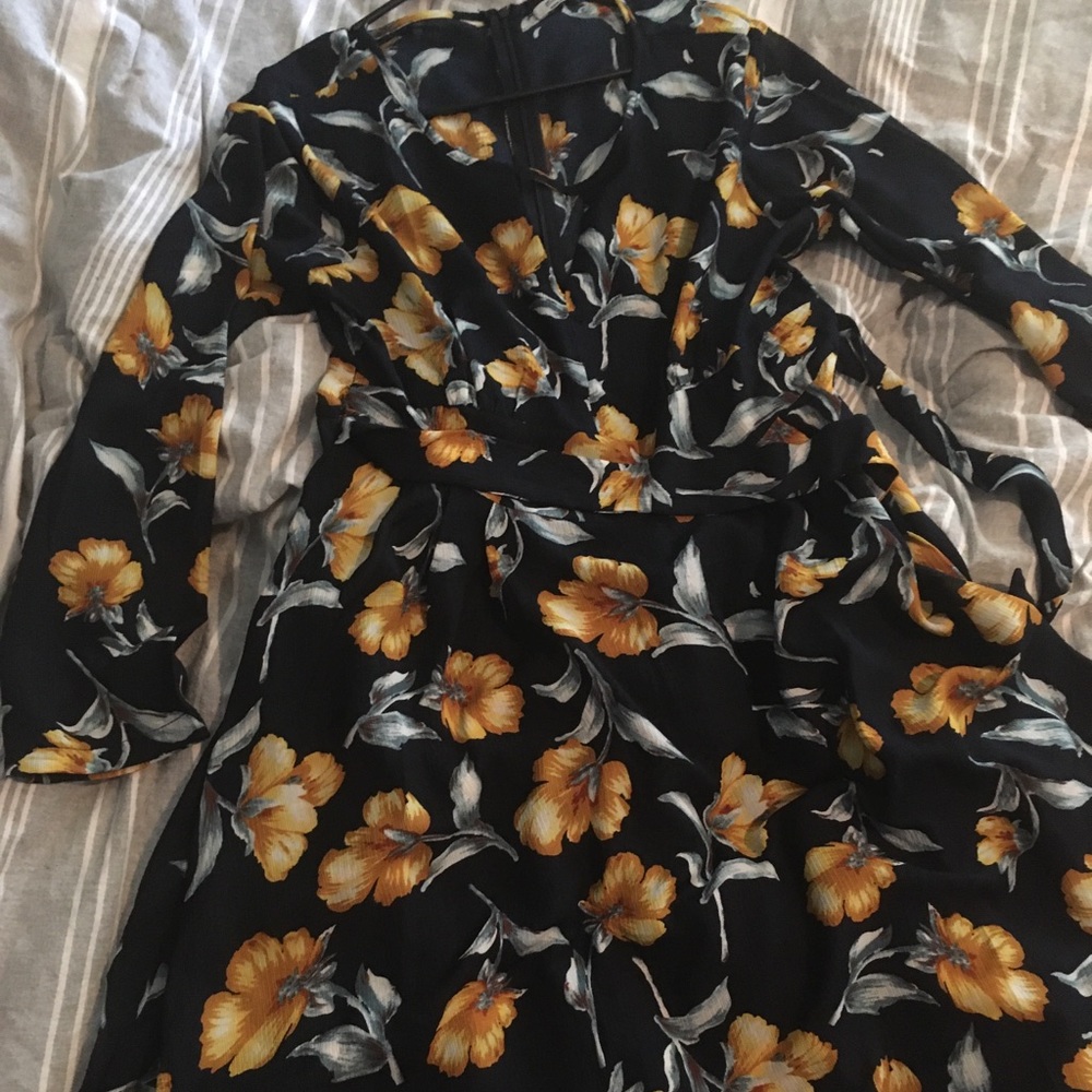 Meaveor Dress